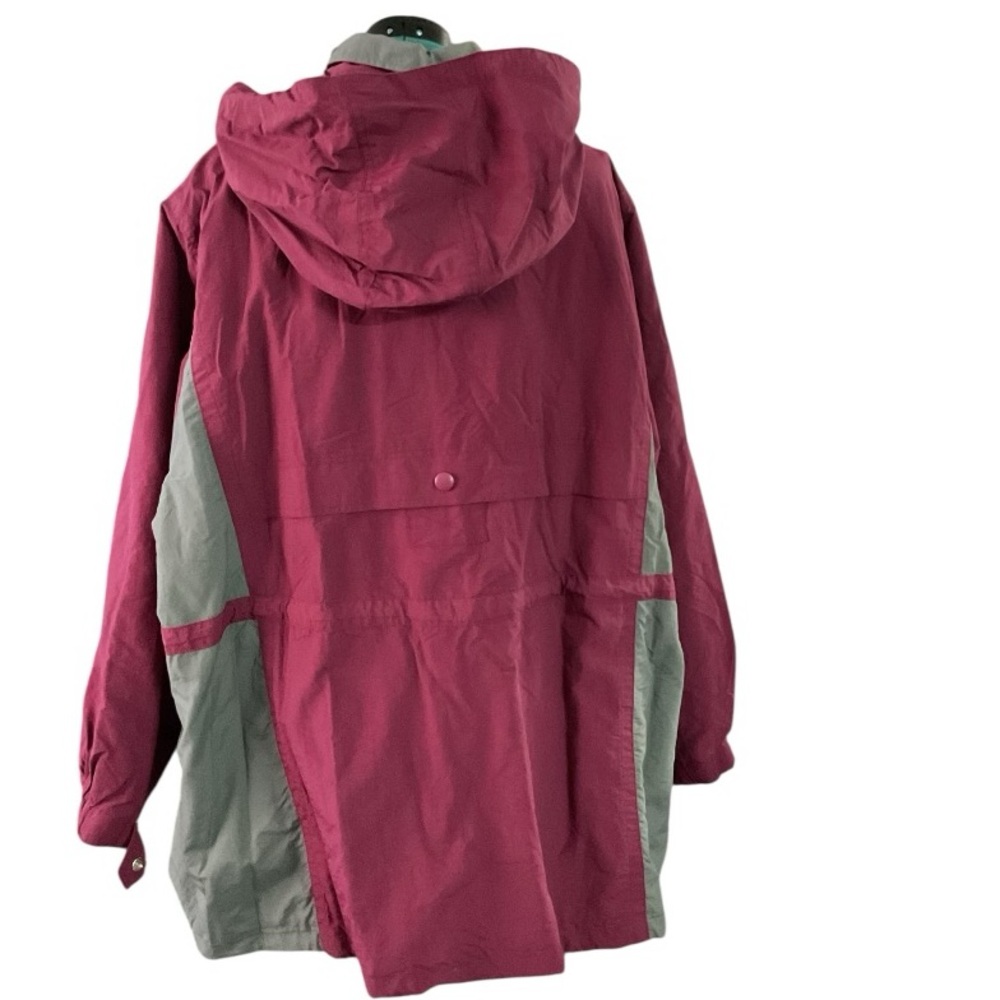 🦄 NWOT Stylish Women's Maroon & Gray Raincoat P:31” L:34” (Sz 30/32 3X) - Picture 2 of 6
